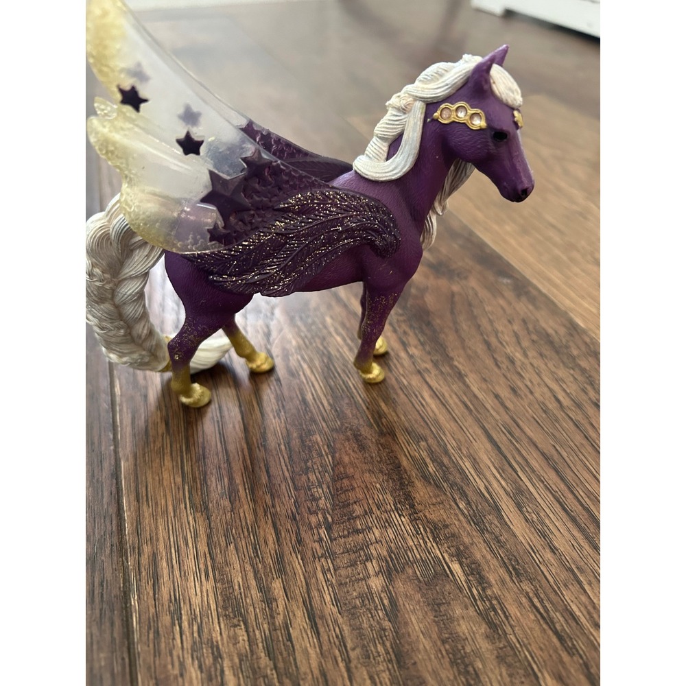 Schleich Bayala Star Pegasus Mare Purple Gold Glitter Fantasy Toy Figurine 70579